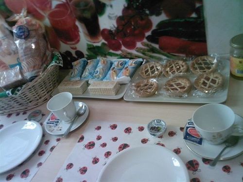 Roma Prince Inn Accommodation Ngoại thất bức ảnh